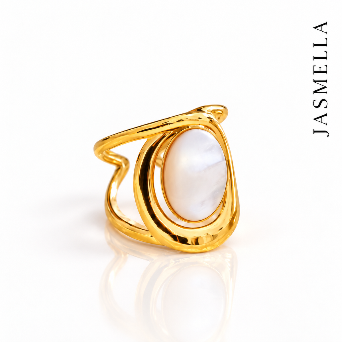 Avela Shell Ring – verstellbarer Ring aus Edelstahl, vergoldet, ovale Muschel-Einlage – Ansicht 3
