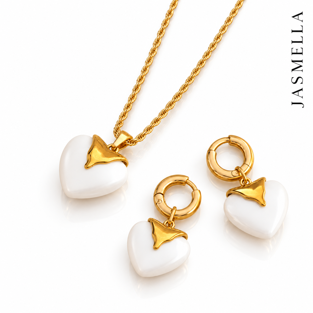 Avelia Pearl Set – Schmuckset aus Edelstahl, vergoldet, Herzkette und Creolen in Perlenoptik – Ansicht 3