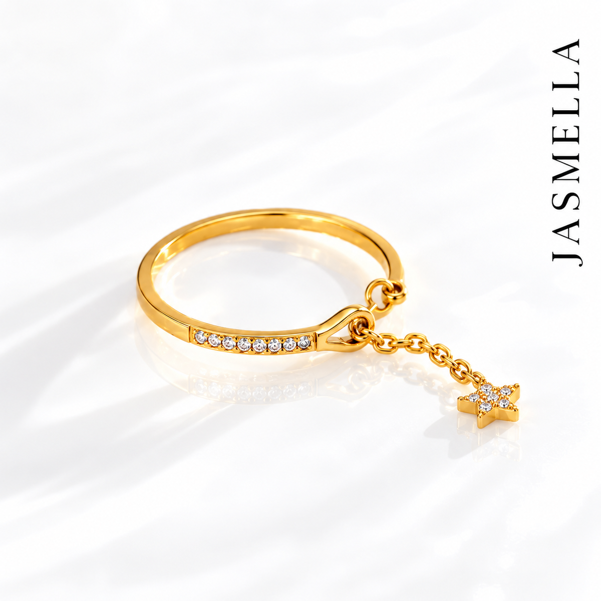 Liora Star Drop Ring – Ring aus Edelstahl, vergoldet, mit Stern-Anhänger an feiner Kette – Ansicht 3